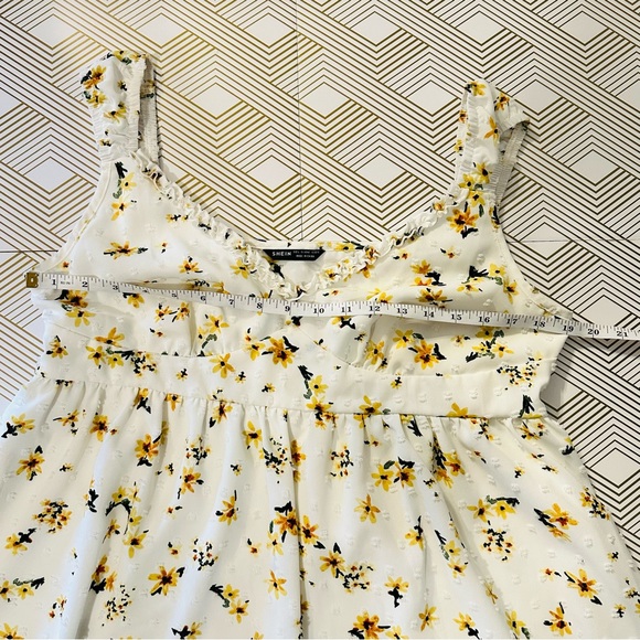 Floral Print Maternity Dress - Picture 5 of 6